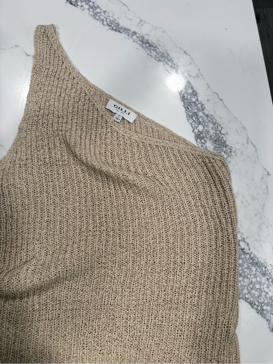 G.I.L.I. Sweaters - Gilli Cream One-Shoulder Knit Sweater Size Large